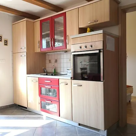 Apartment Red Apple Bovec
